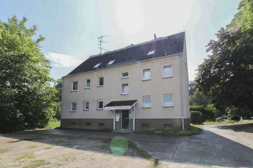 Wohnung zum Kaufen in Renzow 70.000 € 61.05 m²