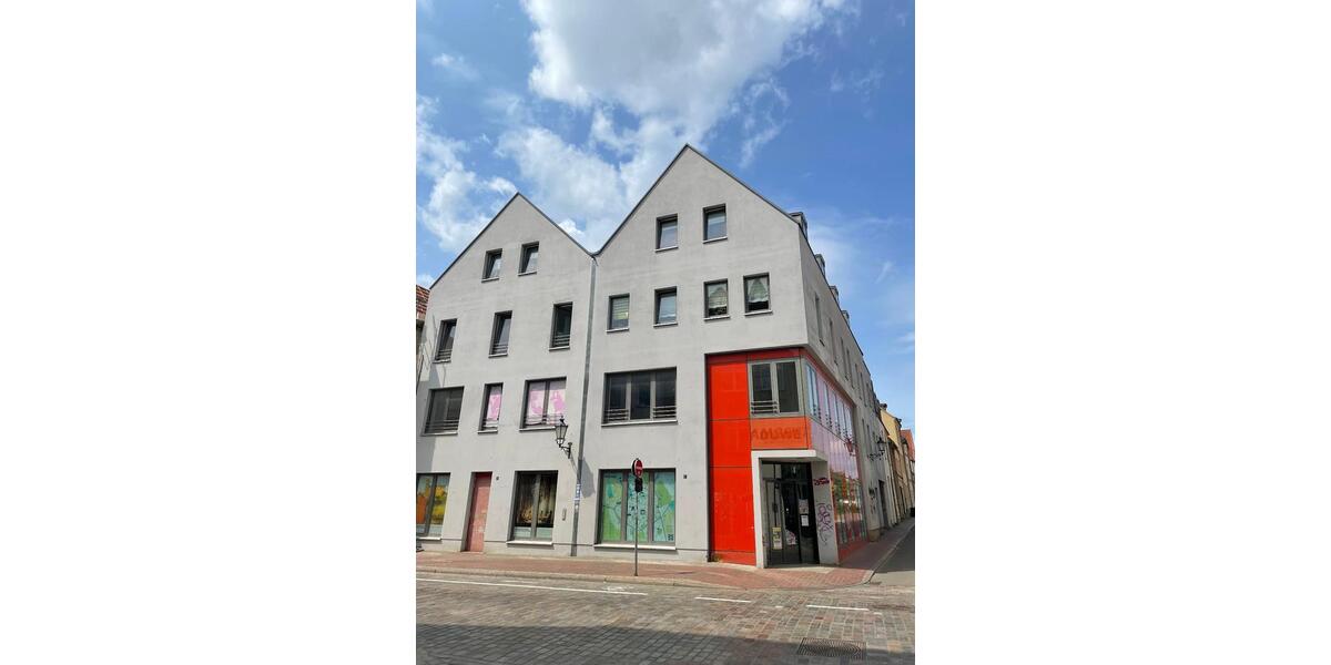 Dachgeschoßwohnung Wismar Altstadt - 4 Zimmer, 129 m&sup2;, 1.050&euro; | Angebot:26346386