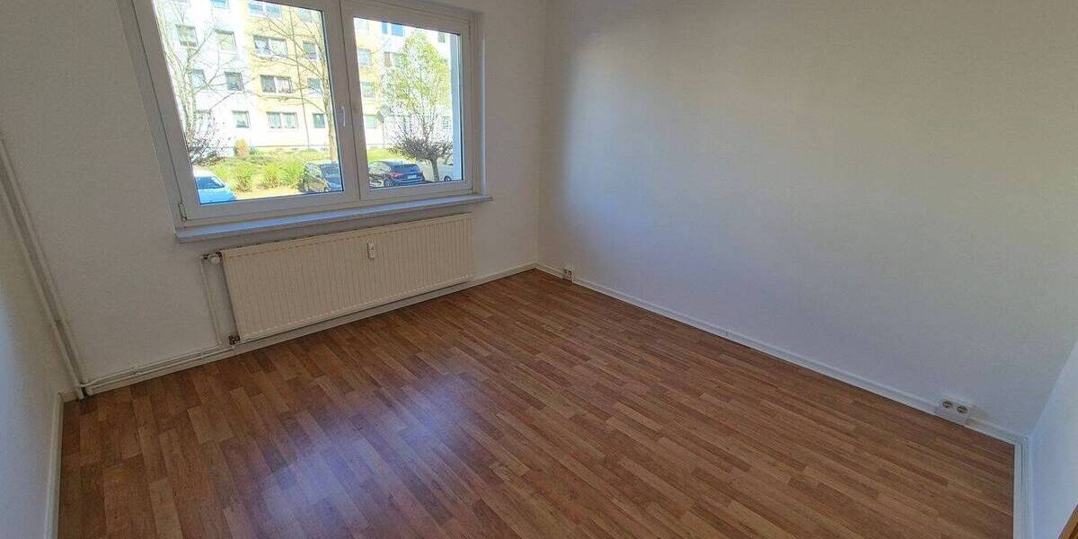 Etagenwohnung Crivitz - 2 Zimmer, 49 m&sup2;, 49.000&euro; | Angebot:26388363