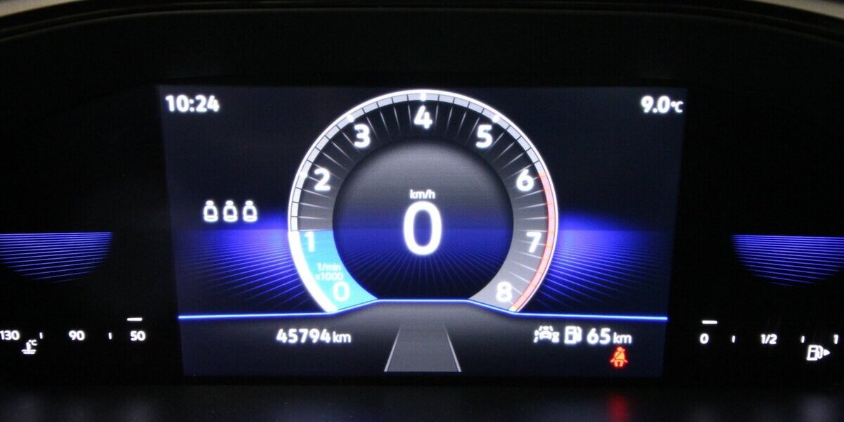 VW T-Roc TSI Life LED+KAMERA+WINTER-PAKET+ACC 45.794 km 19.900 &euro; Hagenow 19230