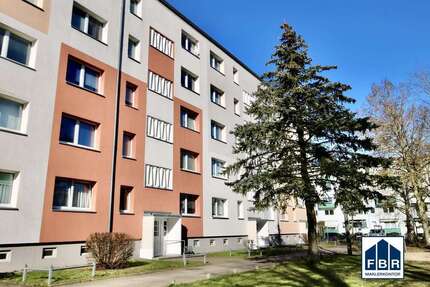 Wohnung zum Kaufen in Schwerin 79.500 € 56.17 m²
