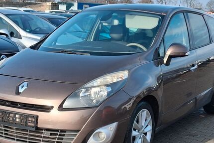 Renault Scenic 241.000 km 2.490 &euro; Mittenwalde 15749