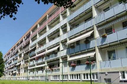 Wohnung Schwerin Lankow - 3 Zimmer, 60 m&sup2;, 431&euro; | Angebot:27409623