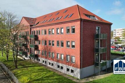 Saniertes Wohnensemble mit Aufzug in der Hansestadt Wismar 7 zimmer