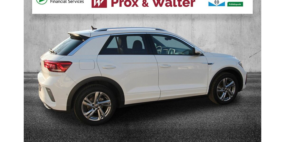 VW T-Roc TSI R-Line LED+ACC+SITZHEIZUNG 17.139 km 24.900 &euro; Hagenow 19230