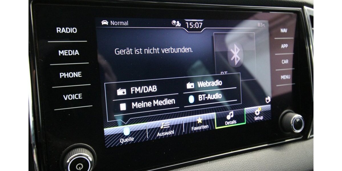 Skoda Karoq 2.0 TDI 7-DSG 4x4 Style LED+NAVI+KAMERA 172.628 km 16.000 &euro; Hagenow 19230