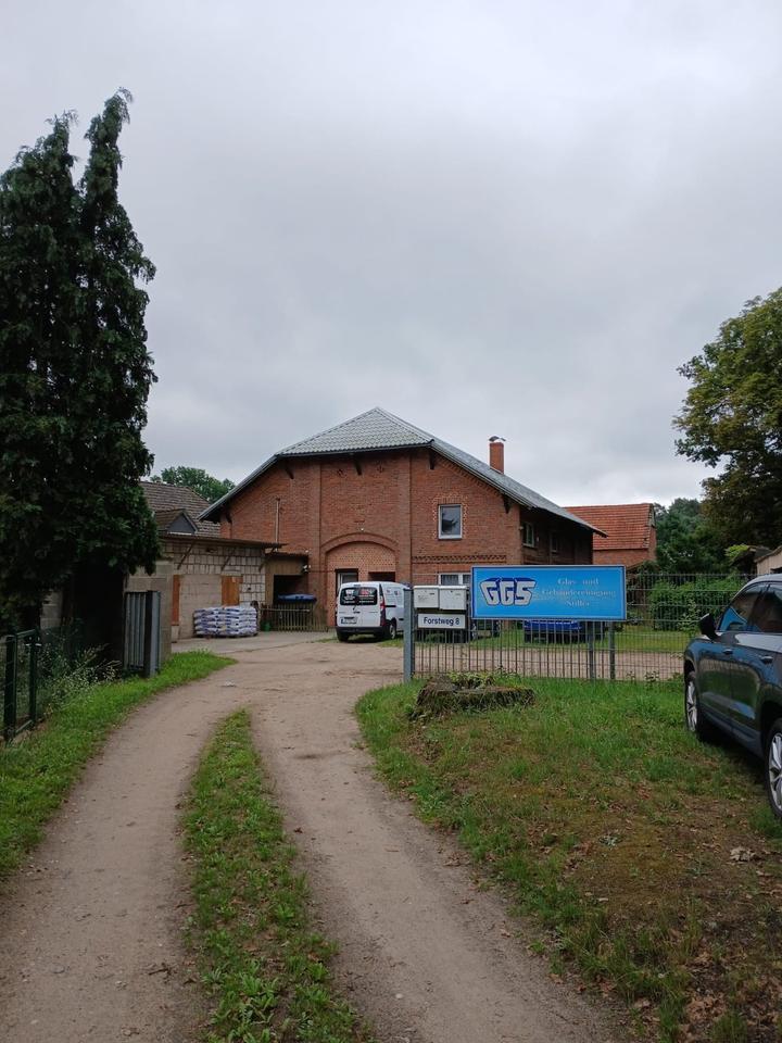Zweifamilienhaus freistehend provisionsfrei in Groß Laasch!
