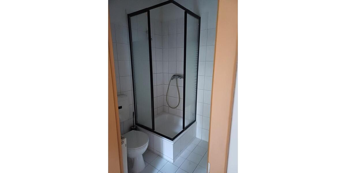 Erdgeschoßwohnung Schwerin Altstadt - 2 Zimmer, 35 m&sup2;, 315&euro; | Angebot:26528451