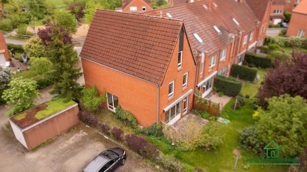 Reihenendhaus Schwerin Mueß - 6 Zimmer, 151 m&sup2;, 320.000&euro; | Angebot:26512941