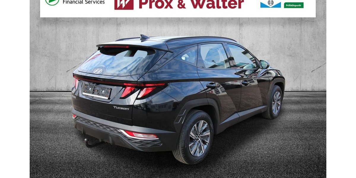 Hyundai Tucson 1.6 CRDi Select KAMERA+SITZHEIZUNG+AHK 98.848 km 18.900 &euro; Hagenow 19230