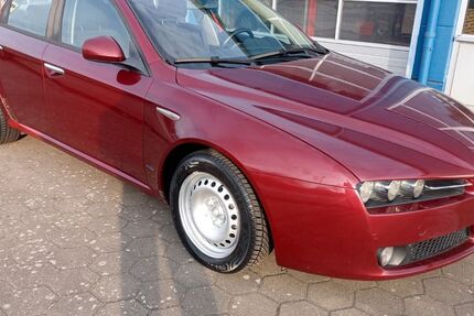Alfa Romeo 159 208.000 km 3.000 &euro; Schwerin 19061