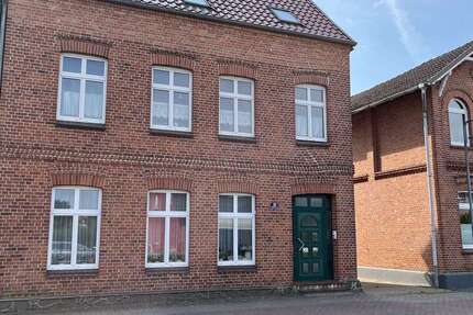 Wohnung zum Mieten in Neustadt-Glewe 250 € 30 m² 2 zimmer