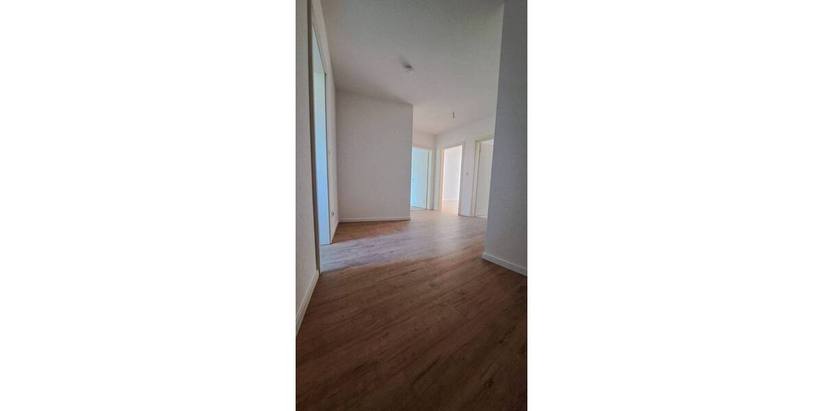 Etagenwohnung Schwerin Altstadt - 1 Zimmer, 70 m&sup2;, 675&euro; | Angebot:26779617