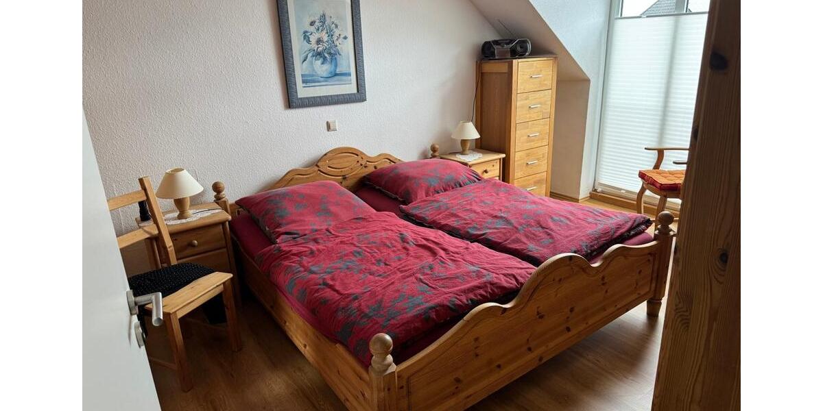 Doppelhaushälfte Sternberg - 4 Zimmer, 107 m&sup2;, 950&euro; | Angebot:25982805