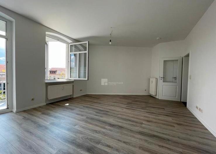 Etagenwohnung Schwerin Altstadt - 1 Zimmer, 50 m&sup2;, 500&euro; | Angebot:26638602