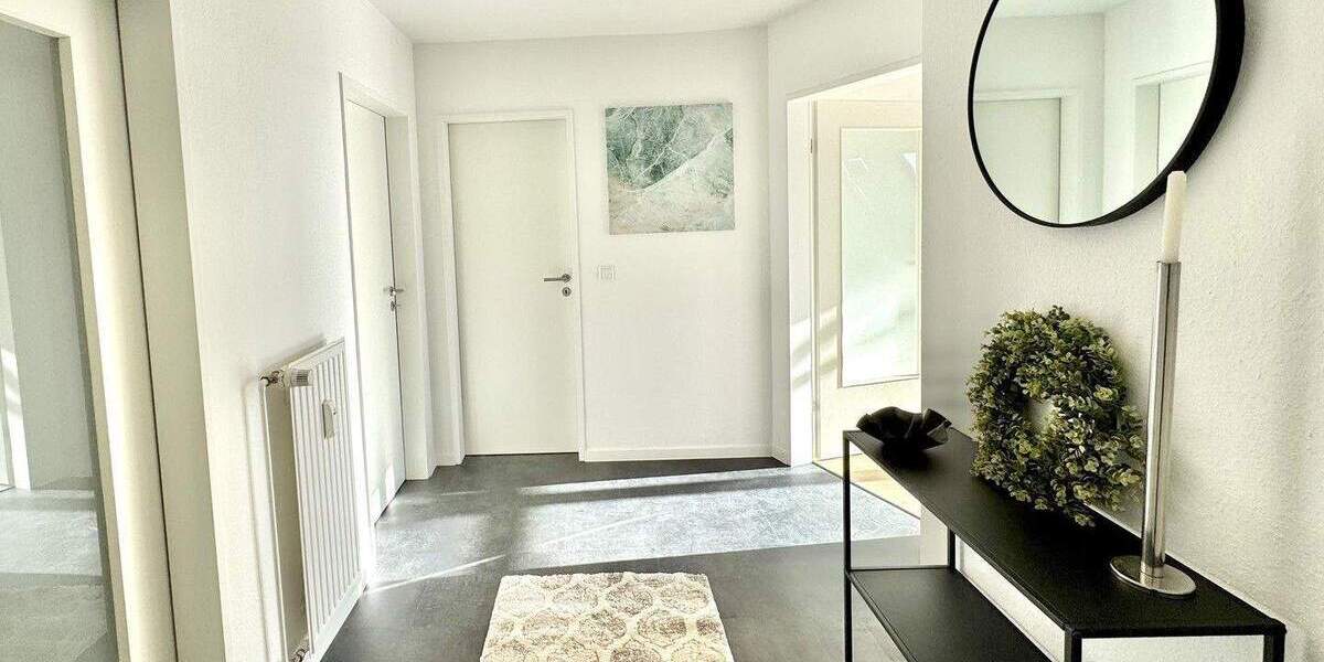 Etagenwohnung Schwerin Friedrichsthal - 3 Zimmer, 82 m&sup2;, 229.900&euro; | Angebot:25140167