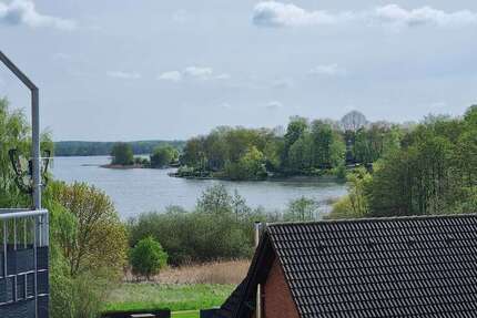 Wohnung zum Kaufen in Sternberg 119.000 € 57 m² 2 zimmer