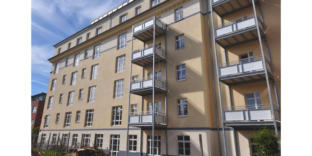 Etagenwohnung Schwerin - 1 Zimmer, 41 m&sup2;, 693&euro; | Angebot:26181101