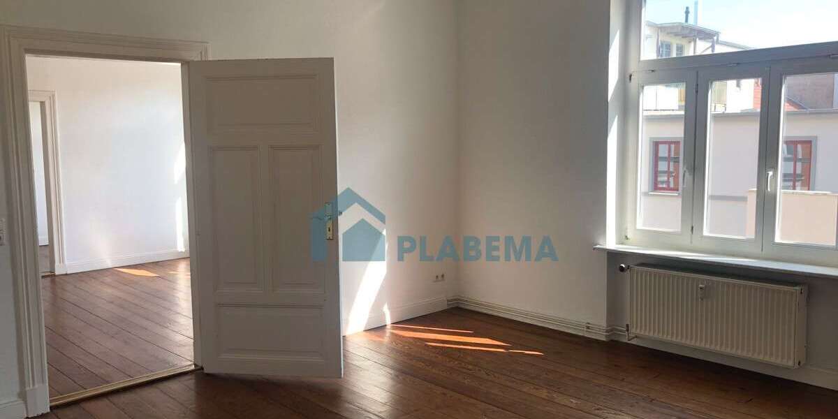 Etagenwohnung Schwerin Schelfstadt - 3 Zimmer, 70 m&sup2;, 1.095&euro; | Angebot:26536119