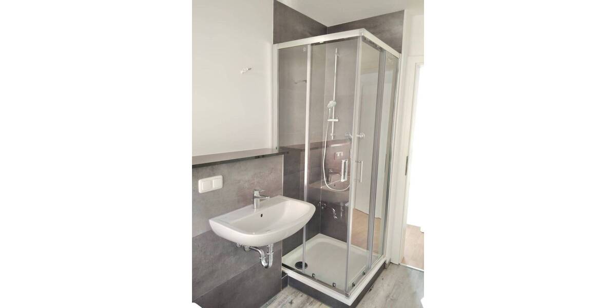 Mehrfamilienhaus, Wohnhaus Schwerin Feldstadt - 1 Zimmer, 650.000&euro; | Angebot:25835281