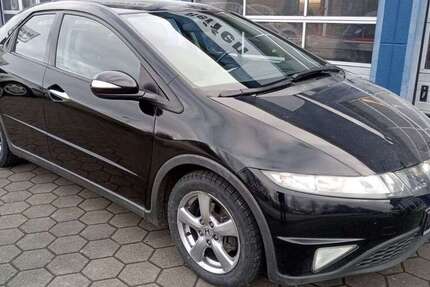 Honda Civic 213.000 km 3.995 &euro; Schwerin 19061