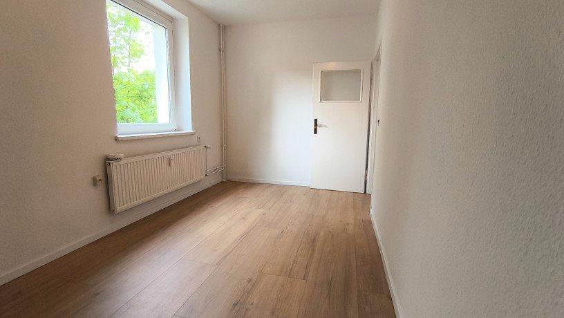 Erdgeschoßwohnung Crivitz - 3 Zimmer, 65 m&sup2;, 535&euro; | Angebot:26589380