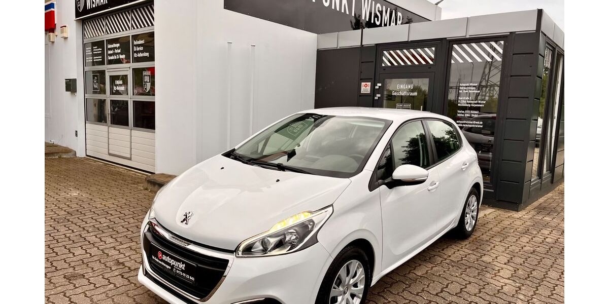 Peugeot 208 23.300 km 11.780 &euro; Wismar 23966