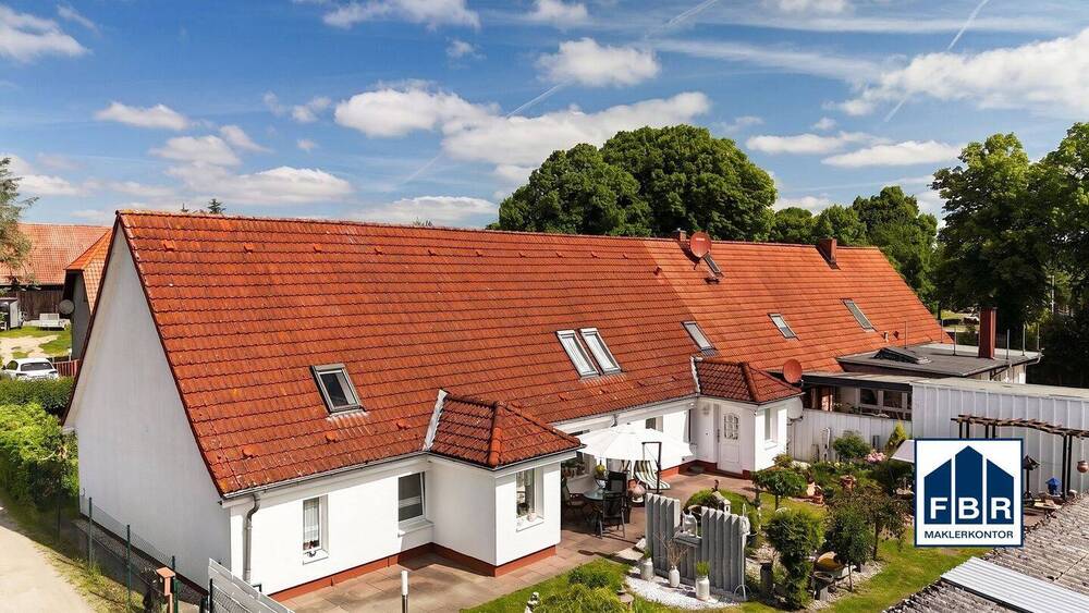 Reihenendhaus Lützow - 7 Zimmer, 214 m&sup2;, 249.000&euro; | Angebot:26817336