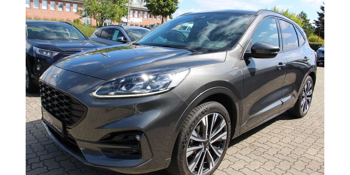Ford Kuga 72.726 km 28.000 &euro; Pampow 19075