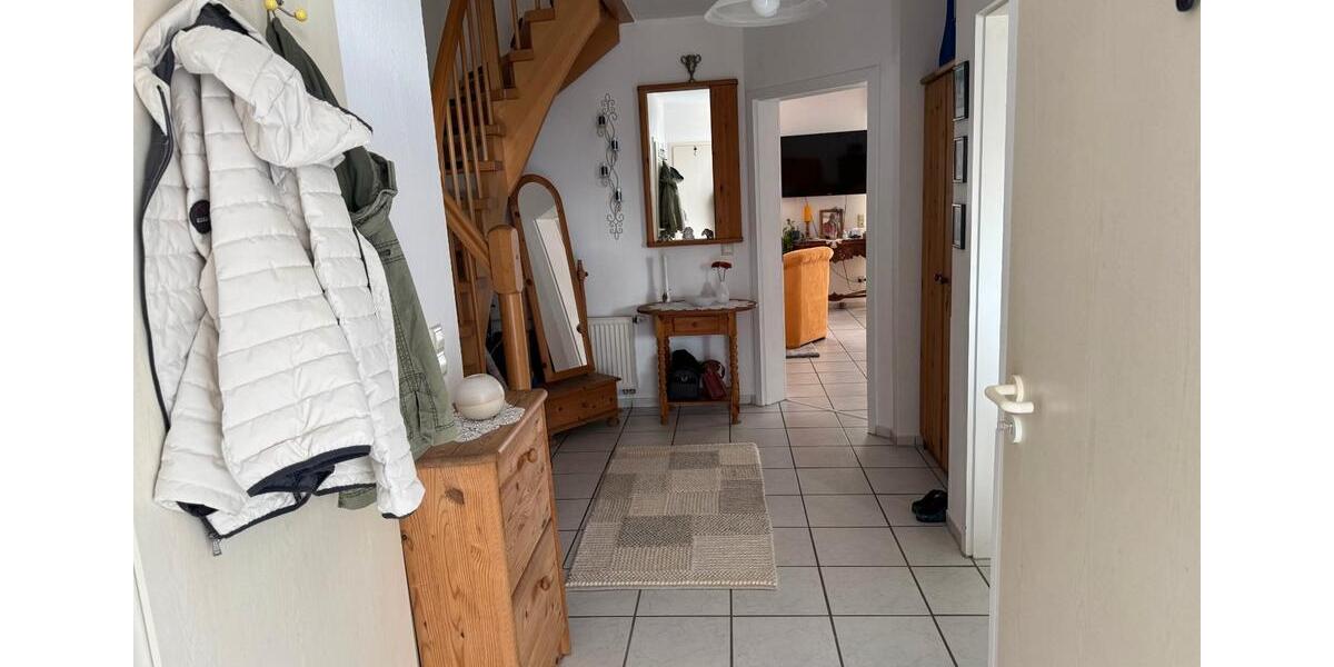 Doppelhaushälfte Sternberg - 4 Zimmer, 107 m&sup2;, 949&euro; | Angebot:26549965