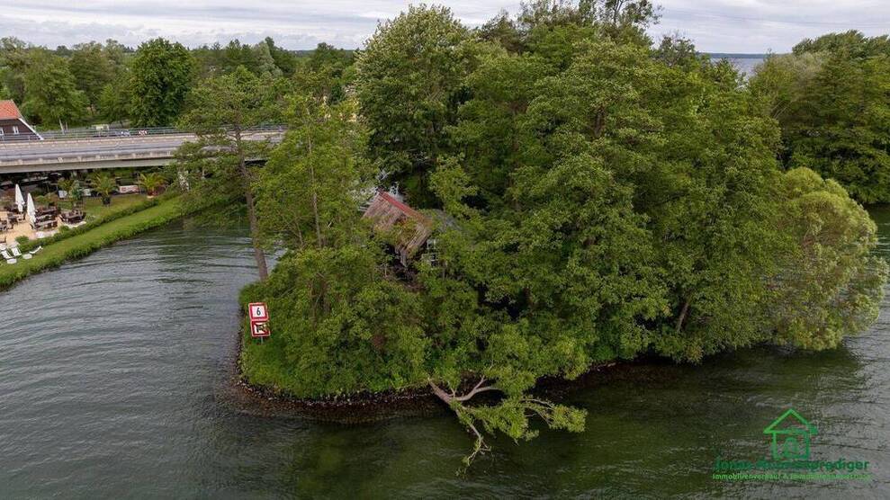 Bootshaus in exklusiver Lage zentral am Schweriner See - provisionsfrei für den Käufer