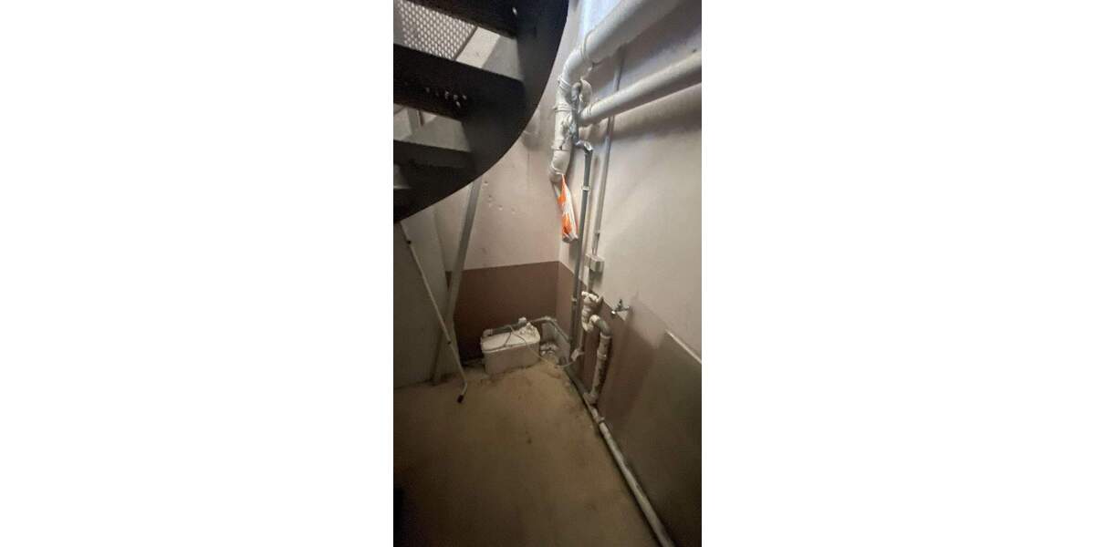 Gewerbeobjekt Schwerin Schelfstadt - 1 Zimmer, 73 m&sup2;, 600&euro; | Angebot:25779377