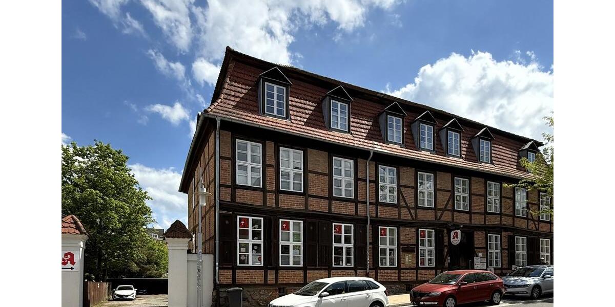 Garagen / Stellplätze Schwerin Altstadt - 80&euro; | Angebot:26695822