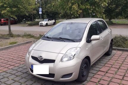 Daihatsu Charade 138.000 km 2.900 &euro; Schwerin 19063