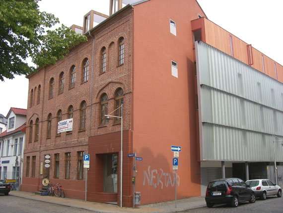 Wohnung zum Mieten in Schwerin 800 € 98.5 m²
