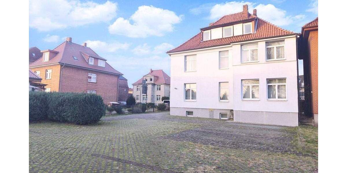 Mehrfamilienhaus, Wohnhaus Hagenow - 9 Zimmer, 265.000&euro; | Angebot:25730059