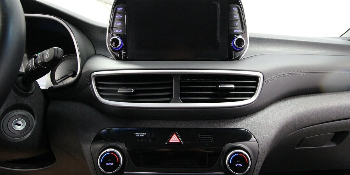 Hyundai Tucson 1.6 CRDi DPF 2WD 7-DCT LED+NAVI+KAMERA 75.699 km 19.700 &euro; Hagenow 19230