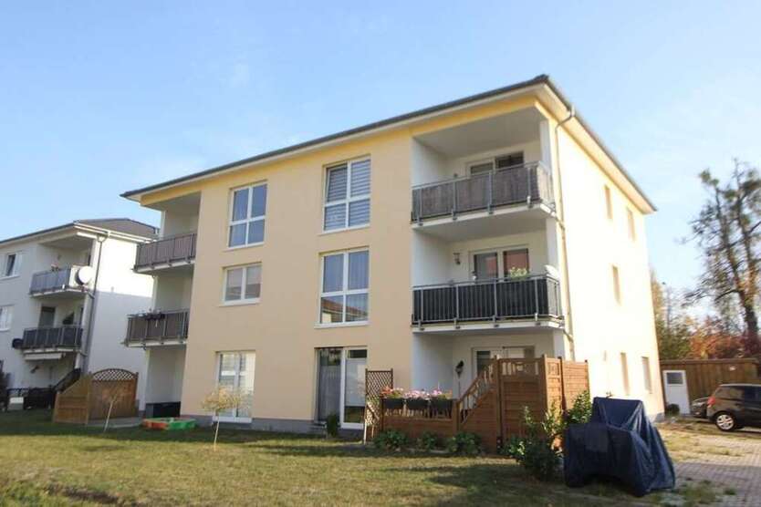 Wohnung zum Kaufen in Schwerin 275.000 € 80.48 m²