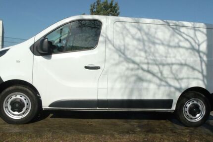 Opel Vivaro 224.000 km 6.200 &euro; Schwerin 19057