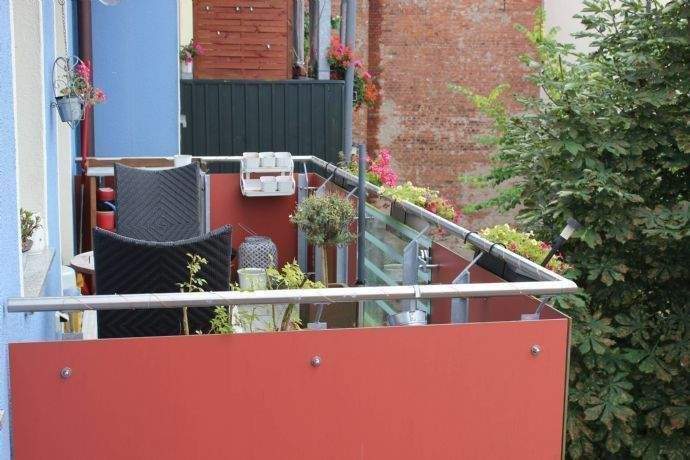 ~ Hochwertige 4-Zimmer-Dachgeschoss-Wohnung in Schwerin - Feldstadt - 2 Balkone Süd ~ 4 zimmer