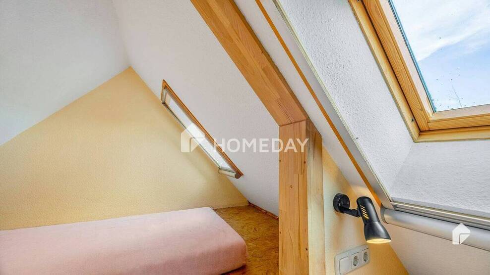 Einzigartiges Bauernhaus in ruhiger Lage - mit großem Grundstück, Scheune und Nebengebäuden 5 zimmer