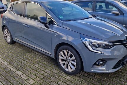 Renault Clio 64.702 km 13.490 € Schwerin 19055