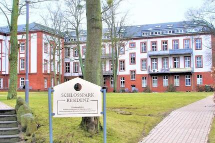 Wohnung Schwerin - 4 Zimmer, 118 m&sup2;, 1.208&euro; | Angebot:24878207