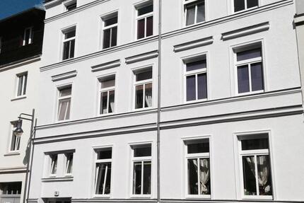 Wohnung Schwerin - 1 Zimmer, 46 m&sup2;, 400&euro; | Angebot:25420471