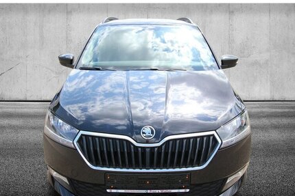 Skoda Fabia Combi TSI Ambition Plus KAMERA+SITZHEIZUNG 52.393 km 15.900 € Hagenow 19230