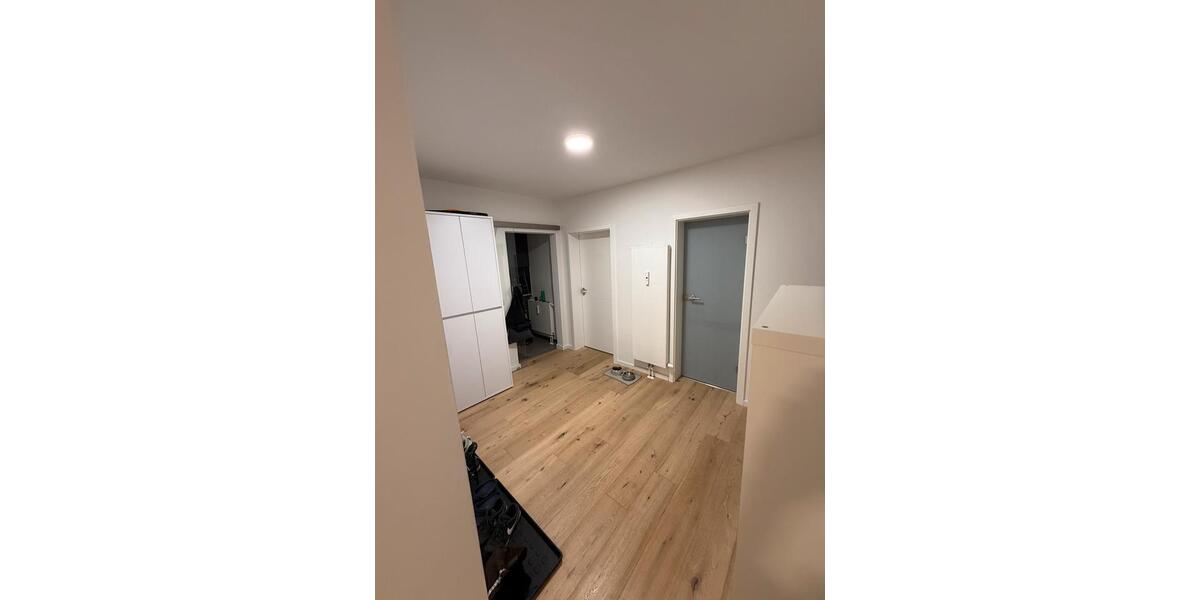 Erdgeschoßwohnung Schwerin Gartenstadt - 3 Zimmer, 90 m&sup2;, 1.050&euro; | Angebot:26606276