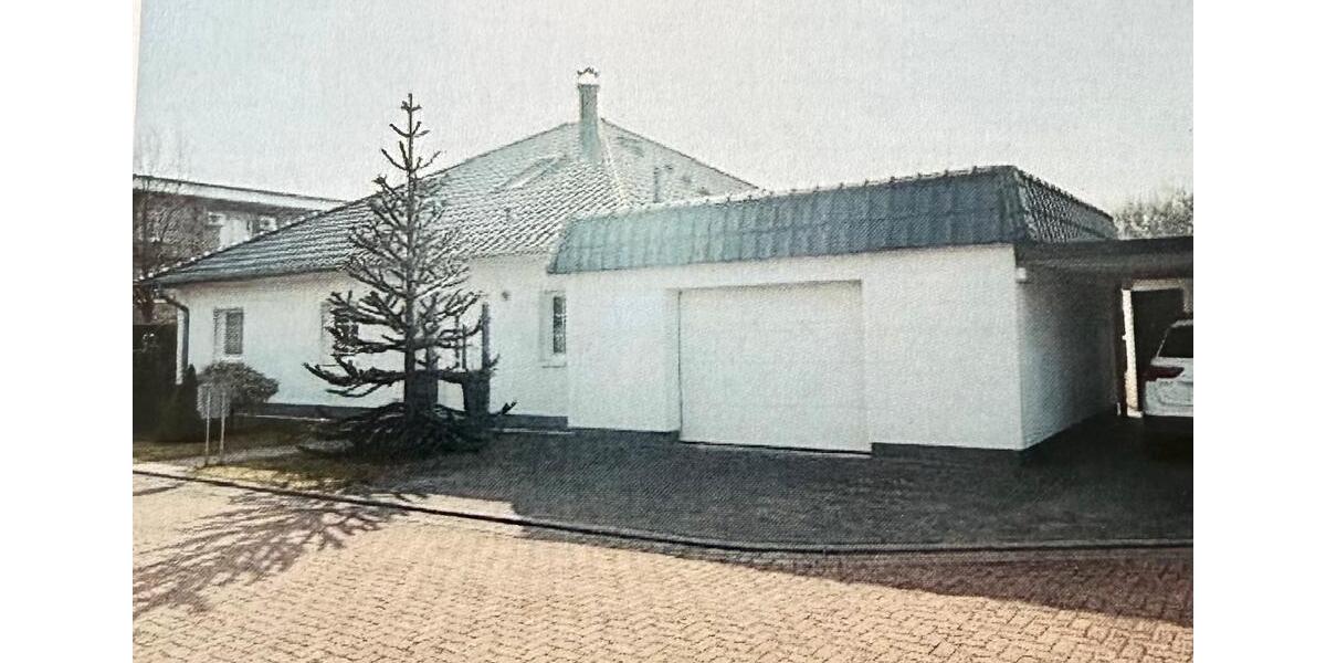 Bungalow Schwerin - 7 Zimmer, 230 m&sup2;, 420.000&euro; | Angebot:26057474