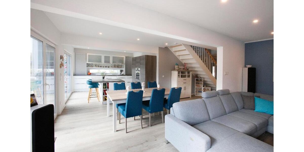 Einfamilienhaus Schwerin Friedrichsthal - 6 Zimmer, 185 m&sup2;, 699.000&euro; | Angebot:26906827