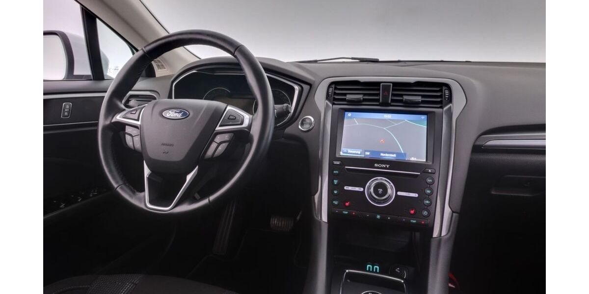 Ford Mondeo 140.406 km 12.290 &euro; Schwerin 19055