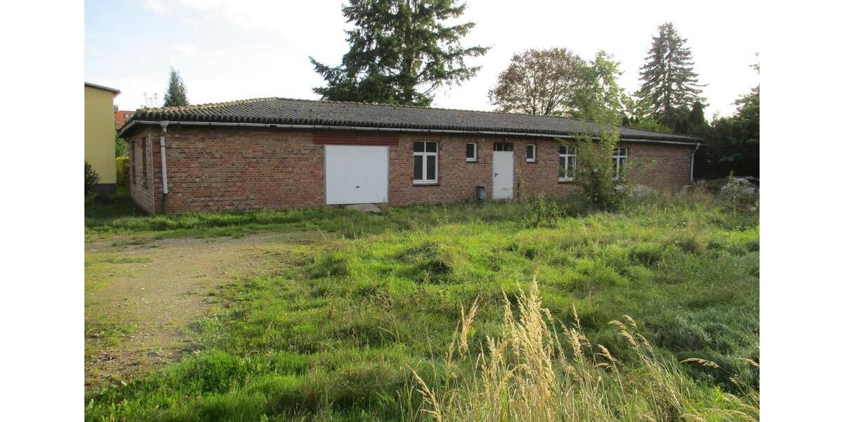 111-041 Garage mit Strom in Hagenow zu vermieten zimmer